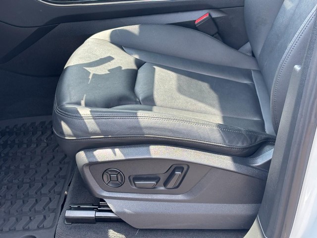 2023 Audi Q7 Premium - Photo 16