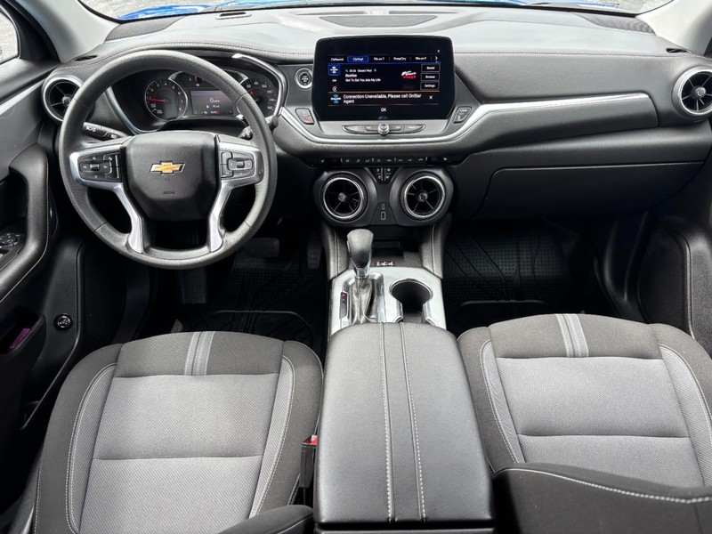 Chevrolet Blazer Vehicle Full-screen Gallery Image 11