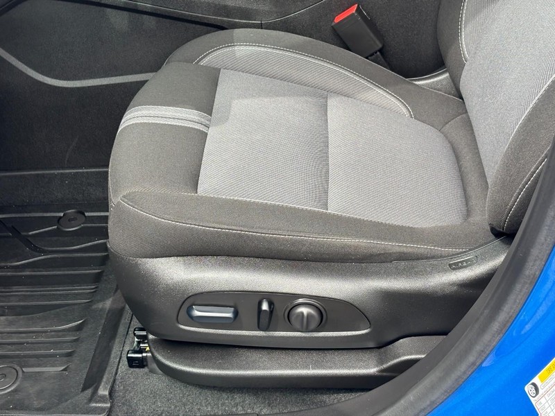 Chevrolet Blazer Vehicle Full-screen Gallery Image 15