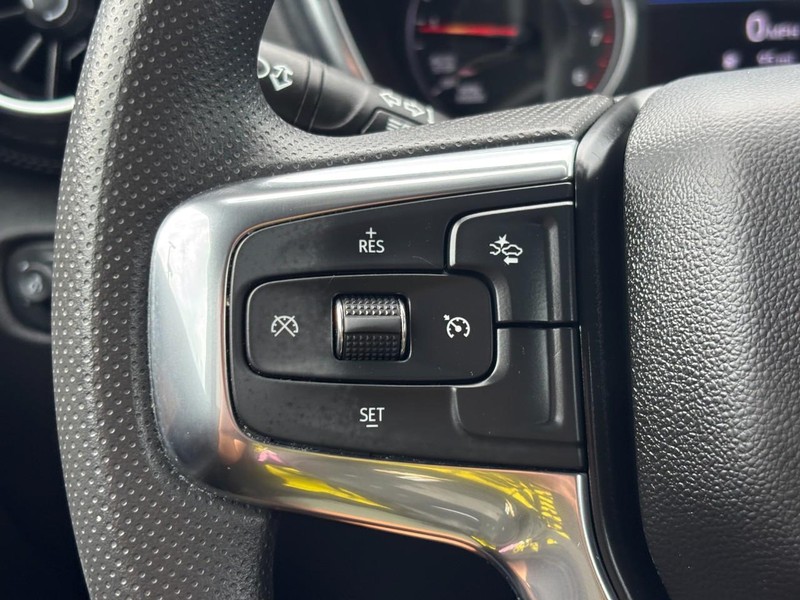 Chevrolet Blazer Vehicle Full-screen Gallery Image 17