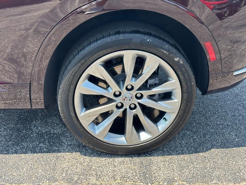 Buick Envision Vehicle Full-screen Gallery Image 09