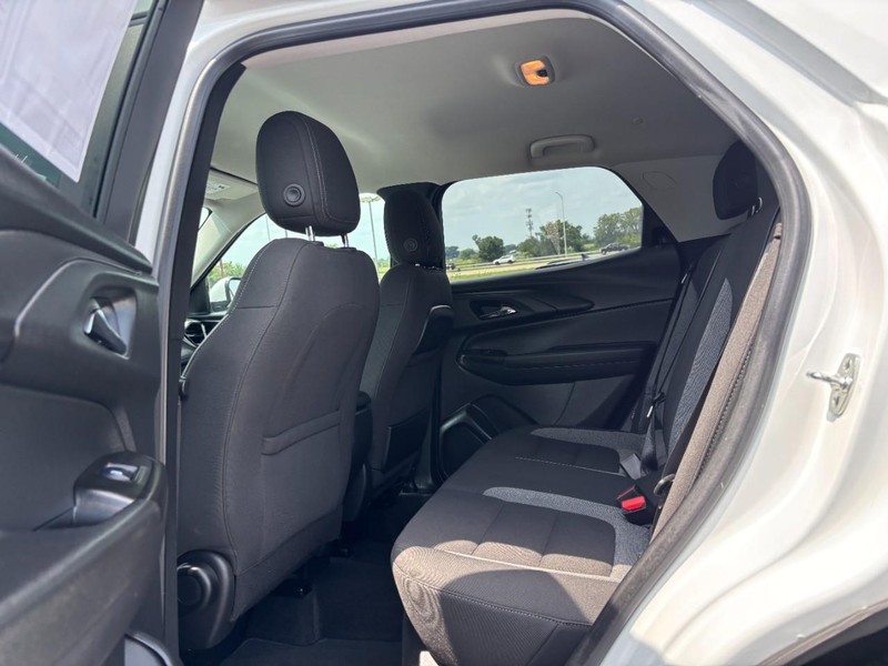 Chevrolet TrailBlazer Vehicle Full-screen Gallery Image 10