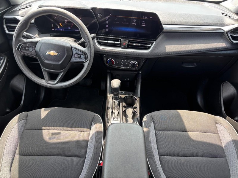 Chevrolet TrailBlazer Vehicle Full-screen Gallery Image 11