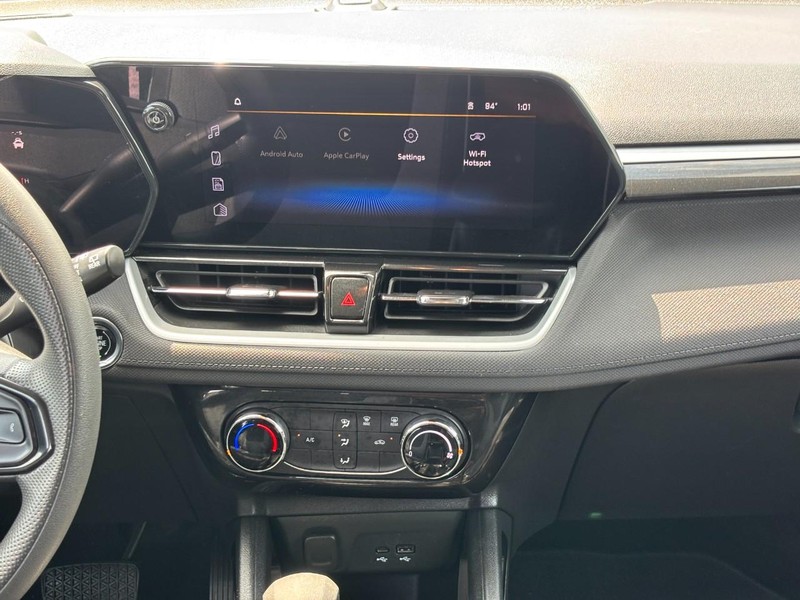 Chevrolet TrailBlazer Vehicle Full-screen Gallery Image 13