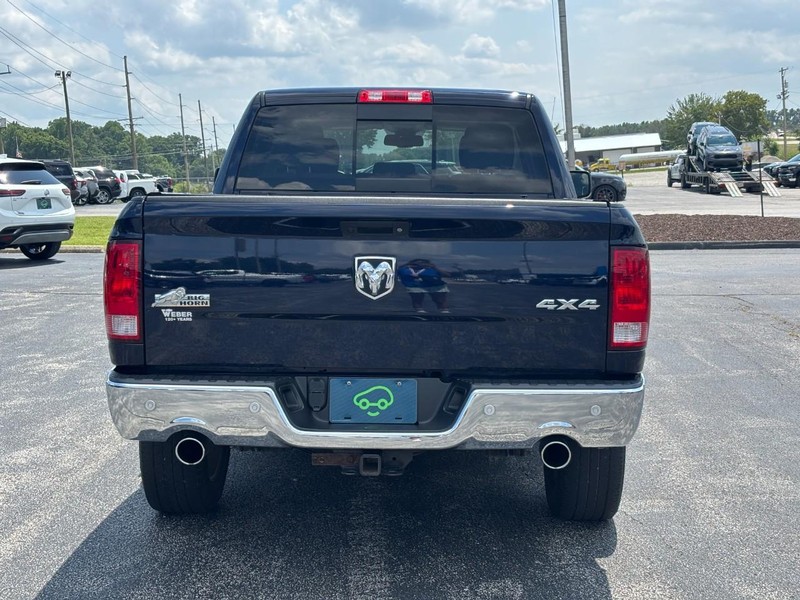 Ram 1500 Vehicle Full-screen Gallery Image 4