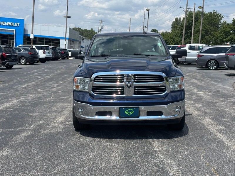 Ram 1500 Vehicle Full-screen Gallery Image 8