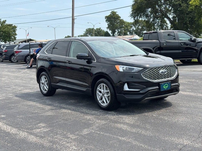 Ford Edge Vehicle Full-screen Gallery Image 07