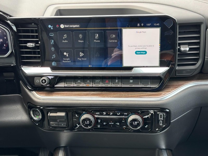 Chevrolet Silverado 1500 Vehicle Full-screen Gallery Image 11