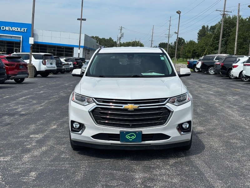 Chevrolet Traverse Vehicle Full-screen Gallery Image 08