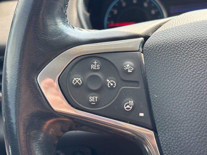 Chevrolet Traverse Vehicle Full-screen Gallery Image 18