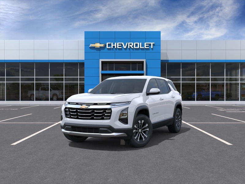 Chevrolet Equinox Vehicle Full-screen Gallery Image 8