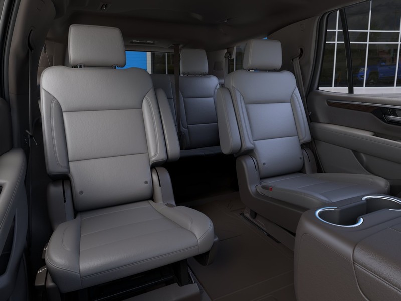 Chevrolet Tahoe Vehicle Full-screen Gallery Image 17