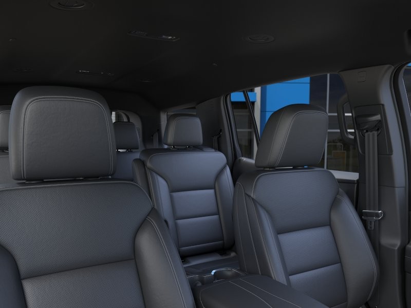 Chevrolet Traverse Vehicle Full-screen Gallery Image 24
