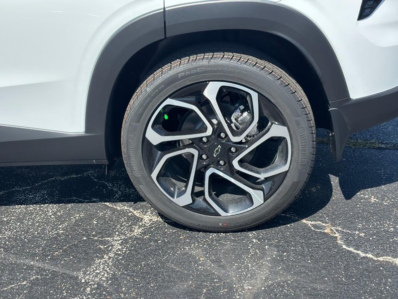 Chevrolet Trax Vehicle Full-screen Gallery Image 4