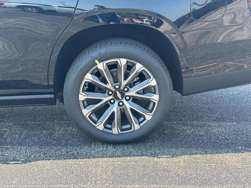 Chevrolet Tahoe Vehicle Full-screen Gallery Image 4