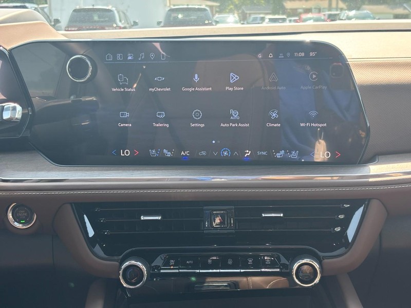Chevrolet Tahoe Vehicle Full-screen Gallery Image 9