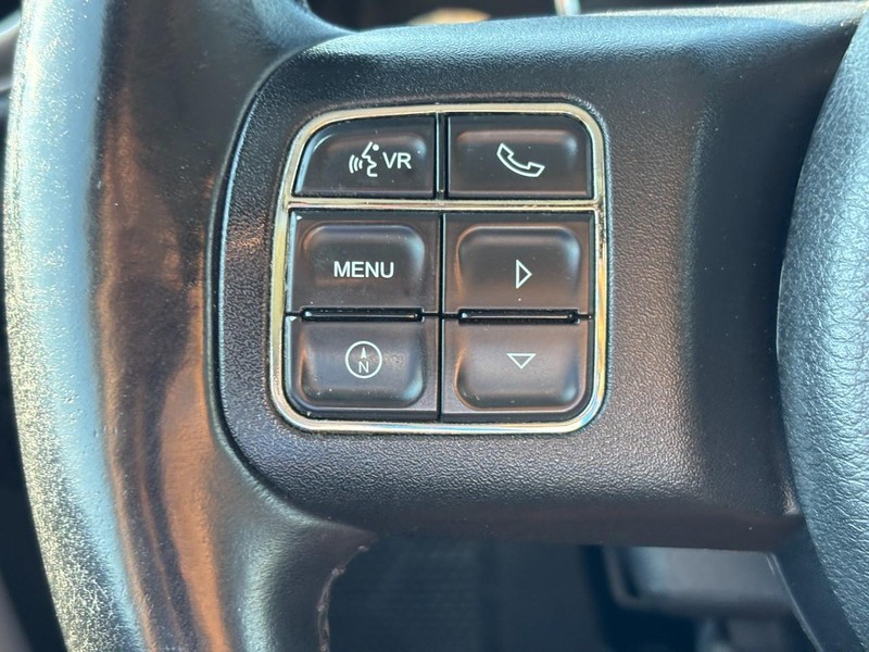 Jeep Wrangler Unlimited Vehicle Full-screen Gallery Image 17