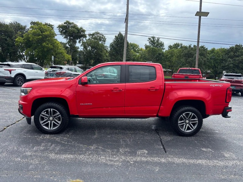 Chevrolet Colorado Vehicle Full-screen Gallery Image 02