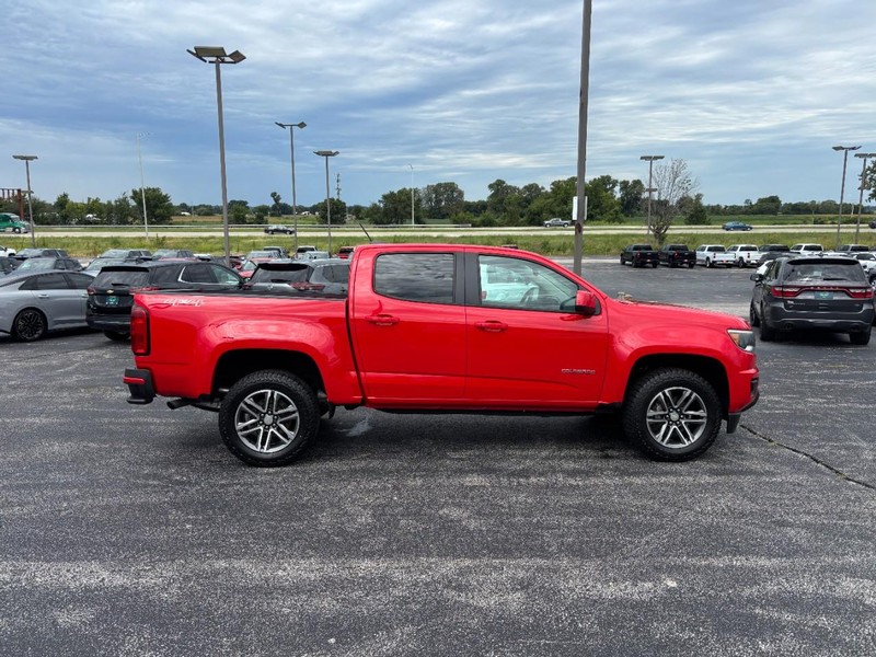 Chevrolet Colorado Vehicle Full-screen Gallery Image 06