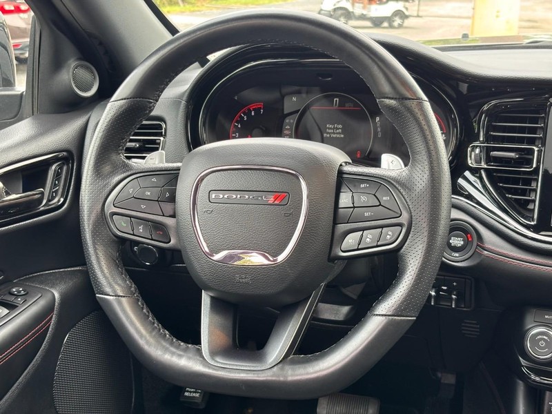 Dodge Durango Vehicle Full-screen Gallery Image 13