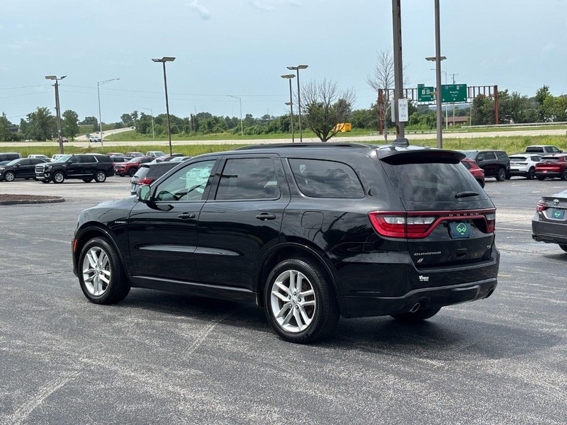Dodge Durango Vehicle Full-screen Gallery Image 03