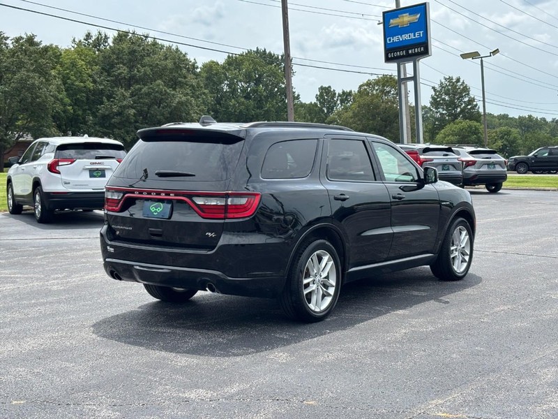 Dodge Durango Vehicle Full-screen Gallery Image 05