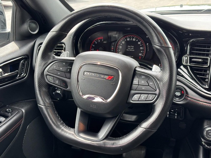 Dodge Durango Vehicle Full-screen Gallery Image 14