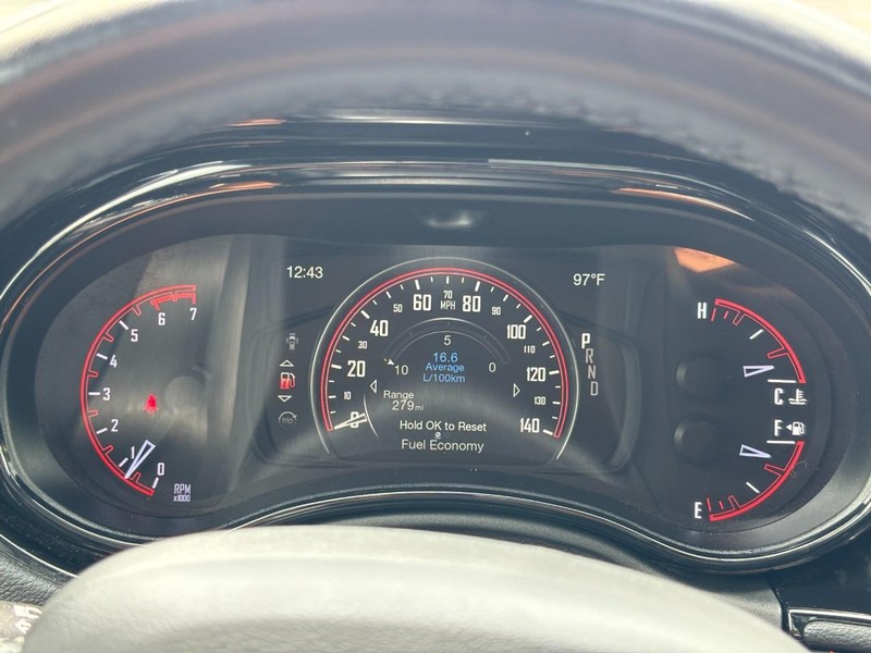 Dodge Durango Vehicle Full-screen Gallery Image 21