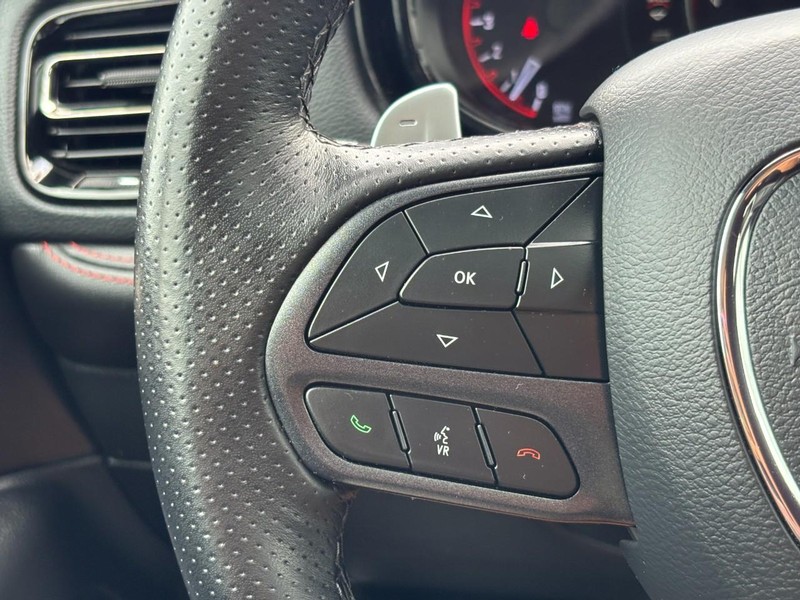 Dodge Durango Vehicle Full-screen Gallery Image 19