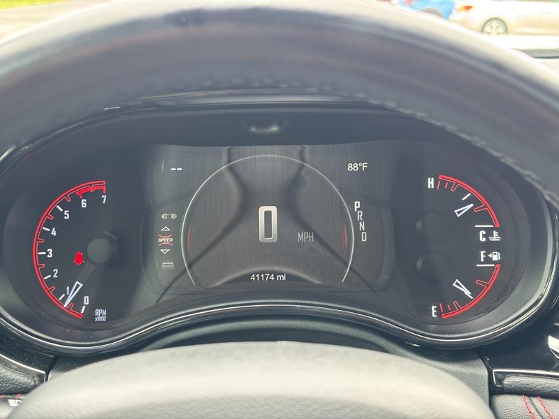Dodge Durango Vehicle Full-screen Gallery Image 21