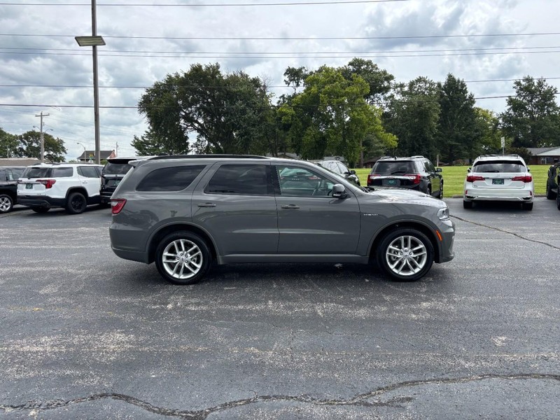Dodge Durango Vehicle Full-screen Gallery Image 06