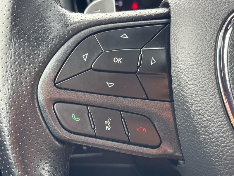 Dodge Durango Vehicle Full-screen Gallery Image 19