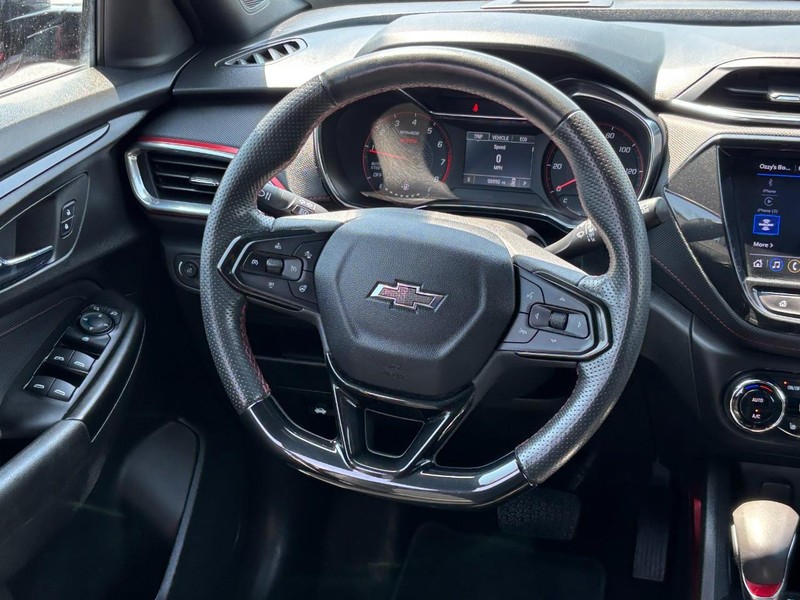 Chevrolet TrailBlazer Vehicle Full-screen Gallery Image 12