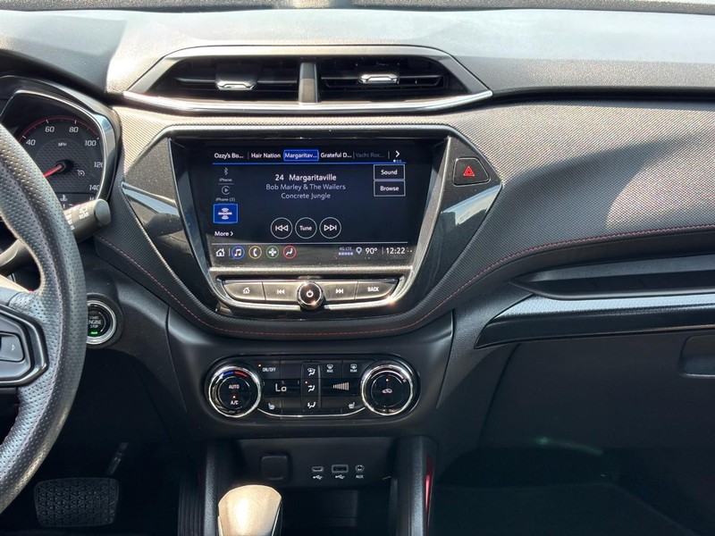 Chevrolet TrailBlazer Vehicle Full-screen Gallery Image 13