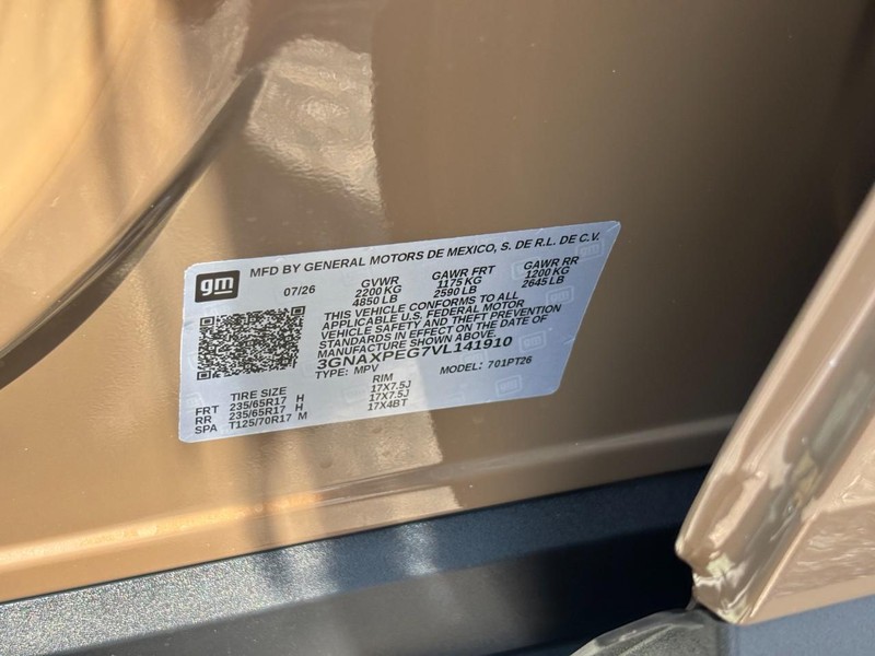 Chevrolet Equinox Vehicle Full-screen Gallery Image 19