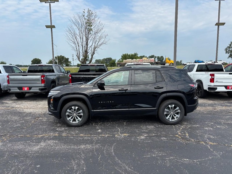 Chevrolet Equinox Vehicle Full-screen Gallery Image 2