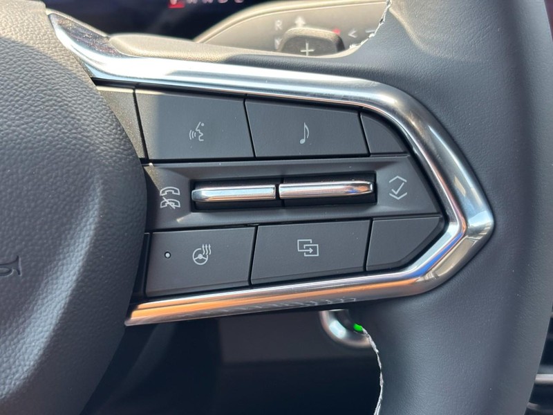Chevrolet Traverse Vehicle Full-screen Gallery Image 14