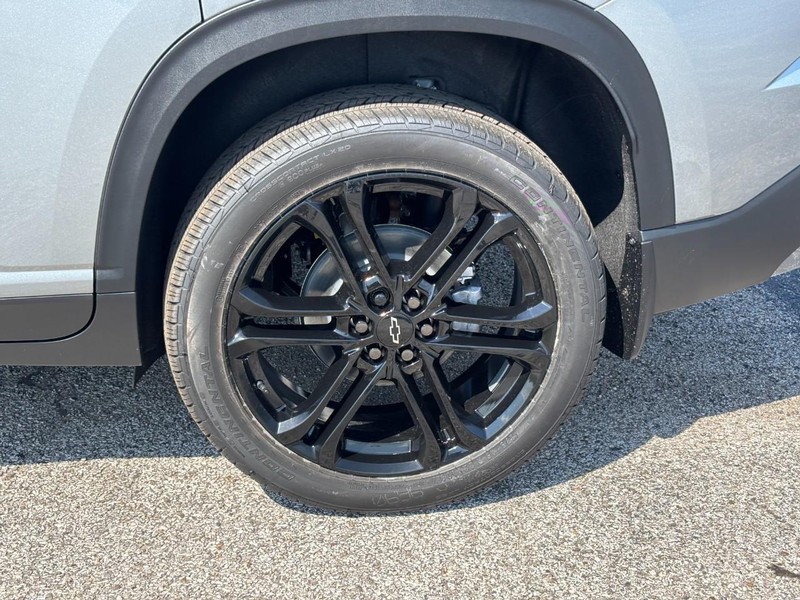 Chevrolet Traverse Vehicle Full-screen Gallery Image 4