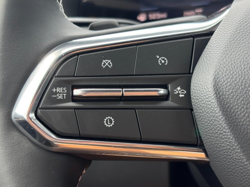 Chevrolet Traverse Vehicle Full-screen Gallery Image 13