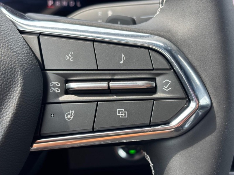 Chevrolet Traverse Vehicle Full-screen Gallery Image 14