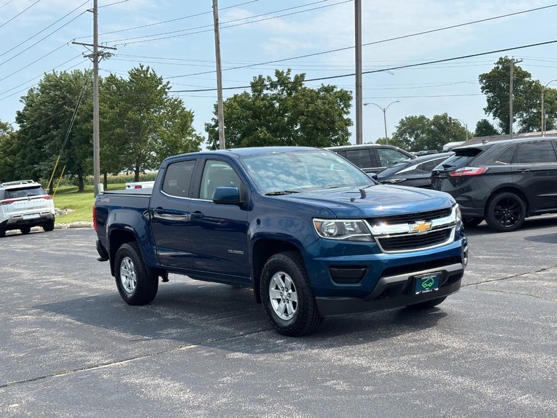 Chevrolet Colorado Vehicle Full-screen Gallery Image 06