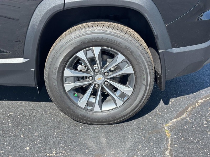Chevrolet Equinox Vehicle Full-screen Gallery Image 4