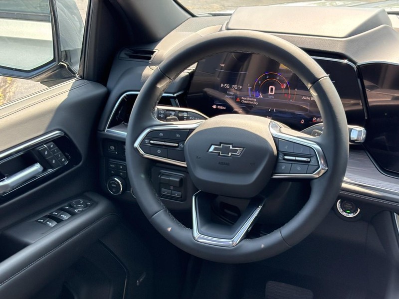 Chevrolet Tahoe Vehicle Full-screen Gallery Image 8