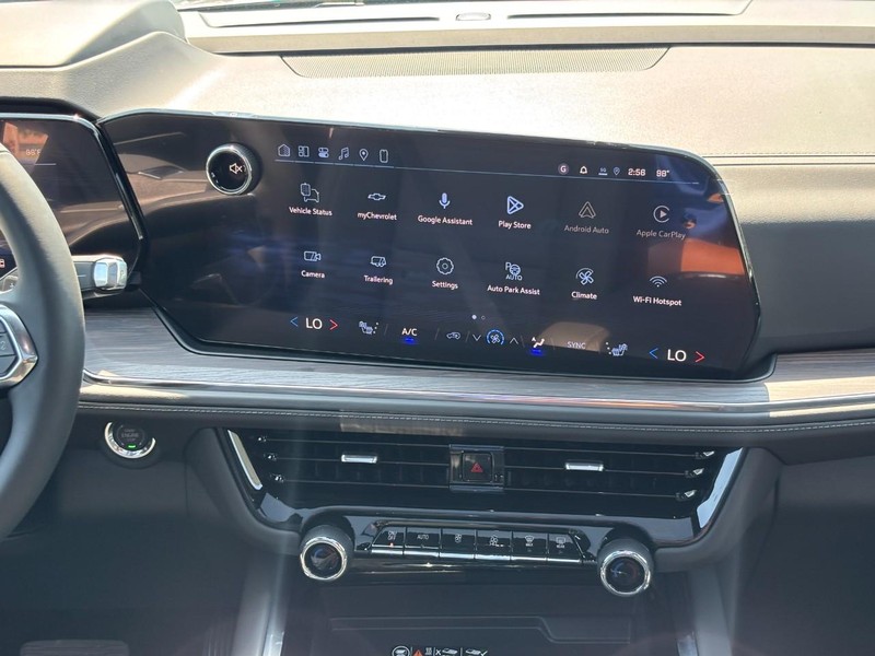 Chevrolet Tahoe Vehicle Full-screen Gallery Image 9