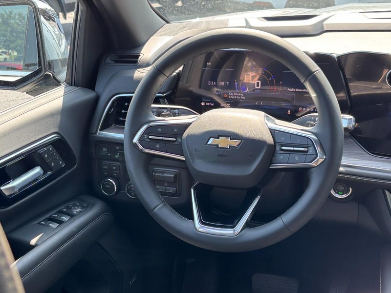 Chevrolet Tahoe Vehicle Full-screen Gallery Image 8