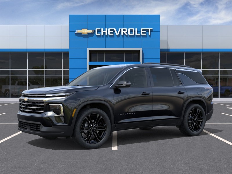 Chevrolet Traverse Vehicle Full-screen Gallery Image 2
