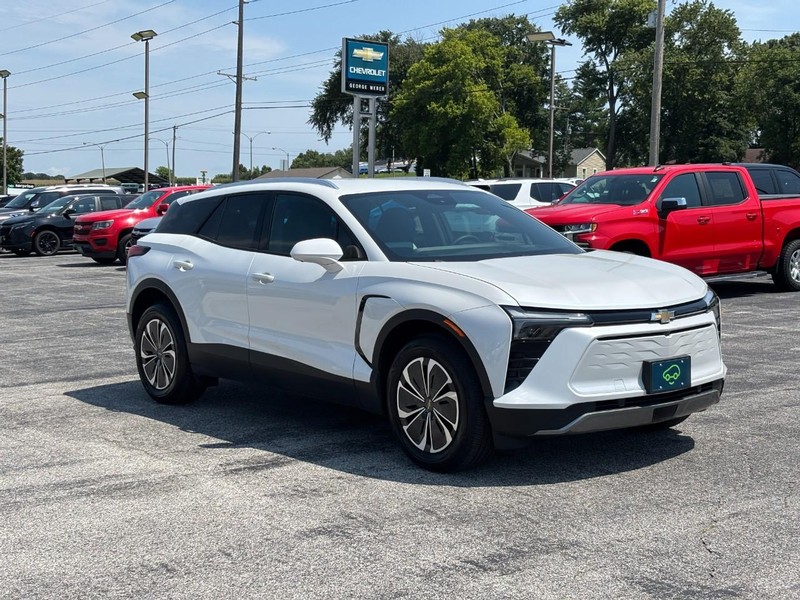 Chevrolet Blazer EV Vehicle Full-screen Gallery Image 07