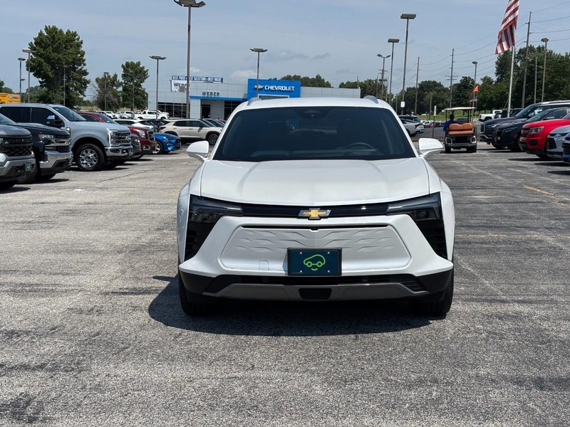 Chevrolet Blazer EV Vehicle Full-screen Gallery Image 08