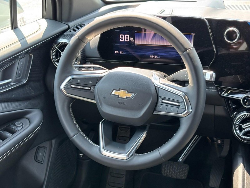 Chevrolet Blazer EV Vehicle Full-screen Gallery Image 12
