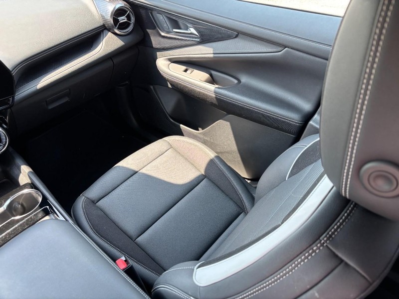 Chevrolet Blazer EV Vehicle Full-screen Gallery Image 14